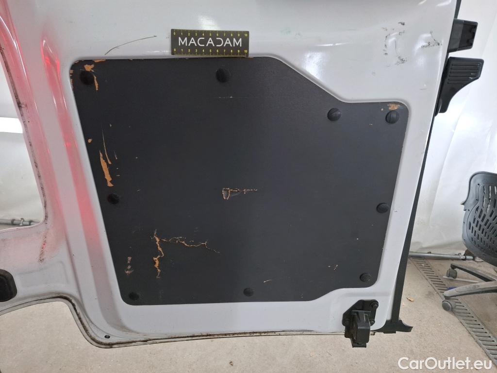  Peugeot  Expert  Combi Standard 1.5 HDi 120CV BVM6 9 Sieges E6d #9