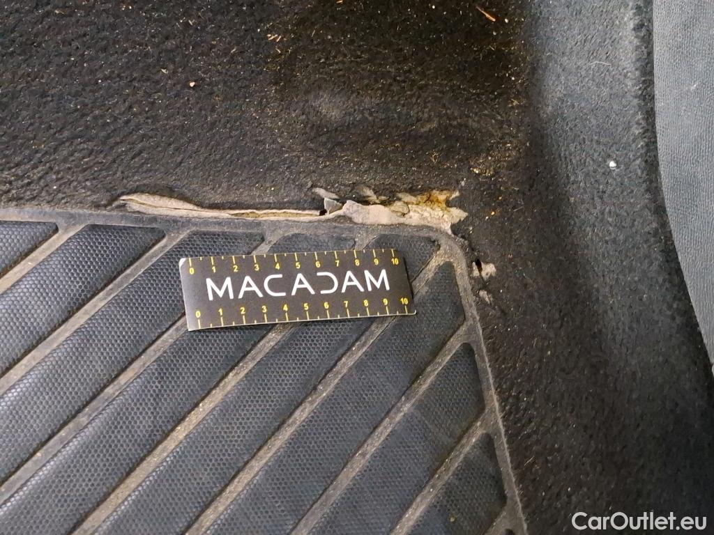  Peugeot  5008  Allure Pack 1.2 PureTech 130CV BVA8 7 Sieges E6d #27