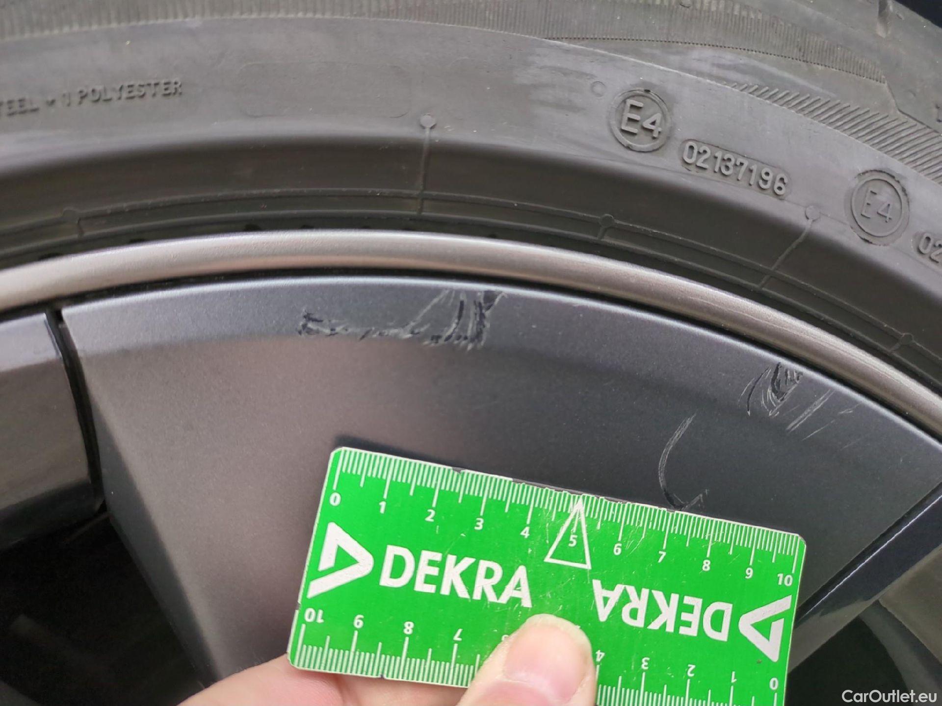  Tesla  Model 3 TESLA  / 2018 / 4P / Berline Propulsion #7