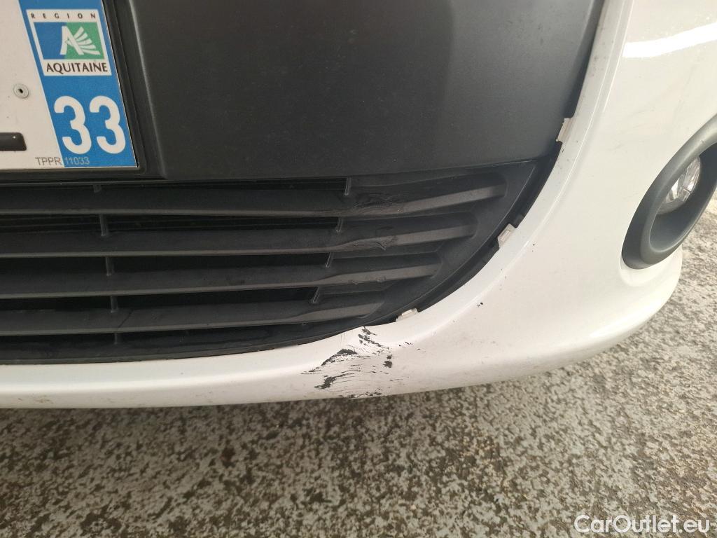  Renault  Kangoo  Zen 1.5 dCi 90CV BVM5 E6 #18