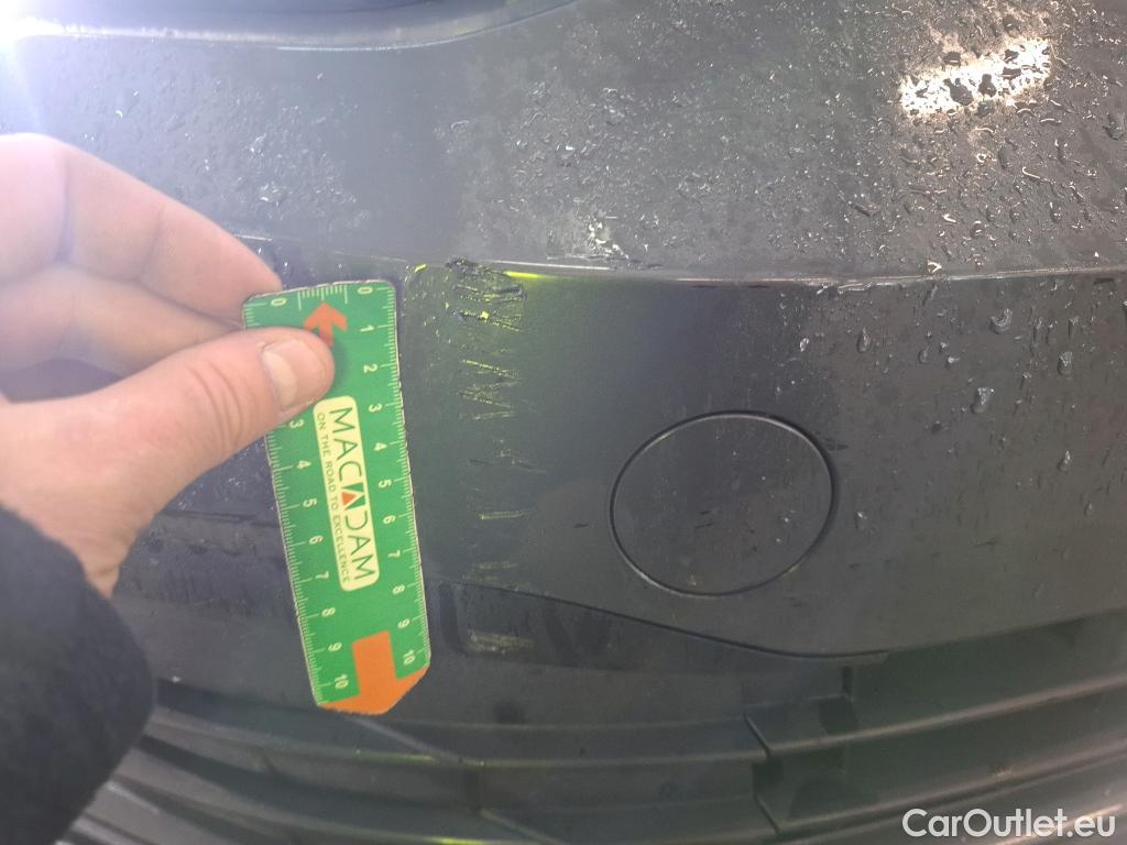  Volkswagen  Golf  VOLKSWAGEN / 2020 / 5P / Berline 1.0 TSI OPF 110 BVM6 Life Busi 1st #3