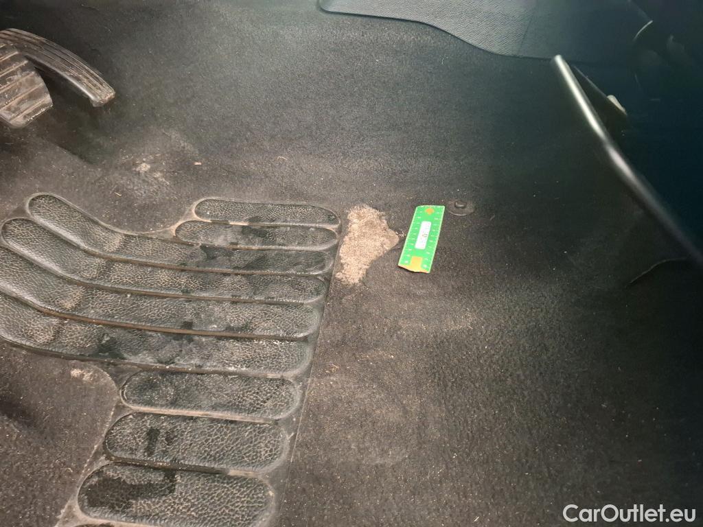  Renault  Kangoo  Zen 1.5 dCi 90CV BVM5 E6 #25