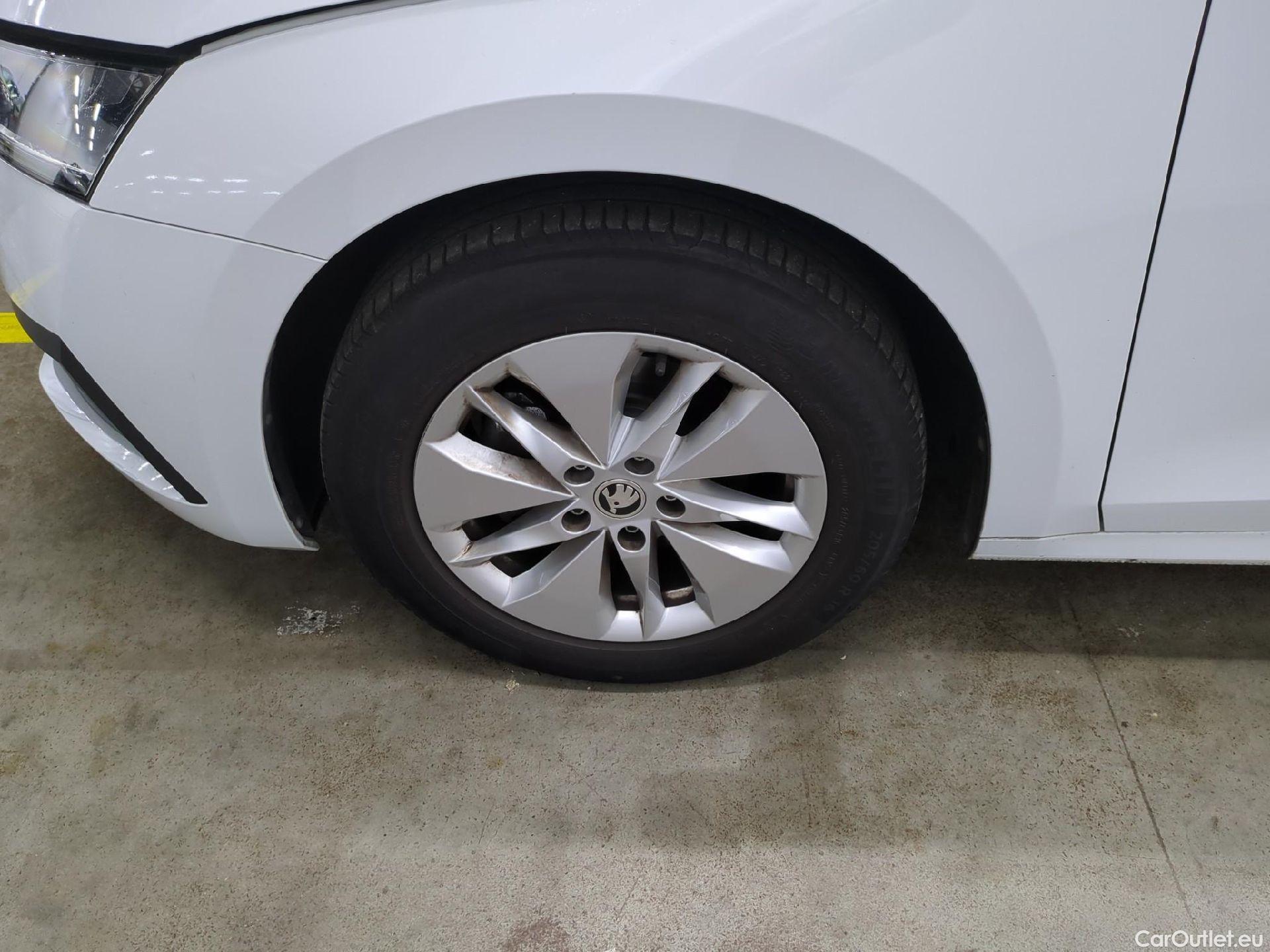  Skoda  Octavia  Break Business 2.0 TDI 150CV BVA7 E6d / TRANSFO VP/VF #2