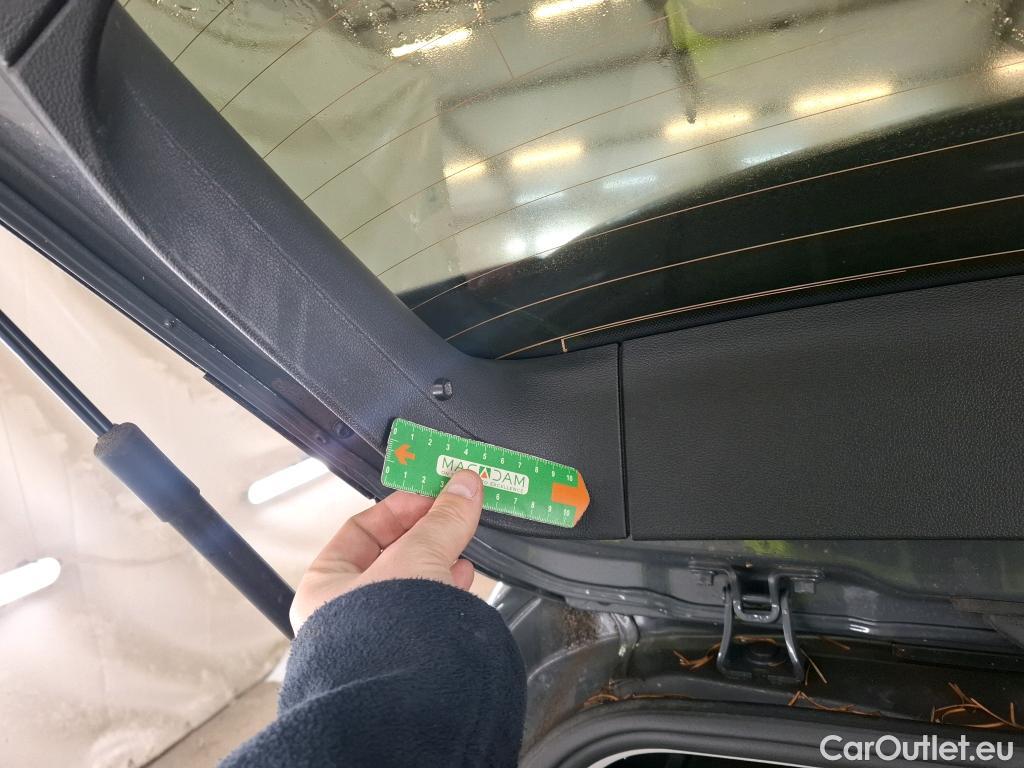  Volkswagen  Golf  VOLKSWAGEN / 2020 / 5P / Berline 1.0 TSI OPF 110 BVM6 Life Busi 1st #49