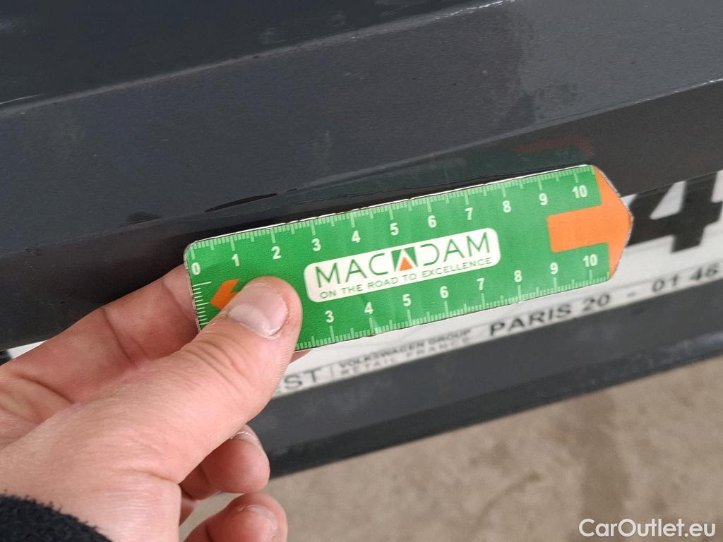  Volkswagen  Golf  VOLKSWAGEN / 2020 / 5P / Berline 1.0 TSI OPF 110 BVM6 Life Busi 1st #26