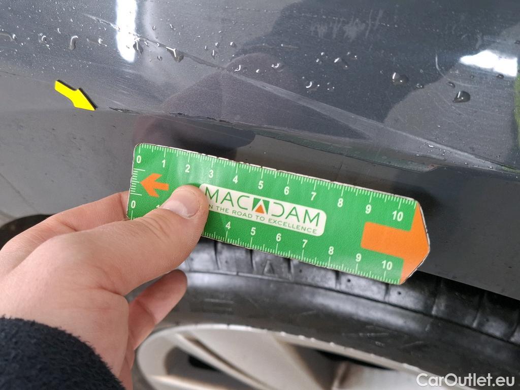  Volkswagen  Golf  VOLKSWAGEN / 2020 / 5P / Berline 1.0 TSI OPF 110 BVM6 Life Busi 1st #11