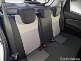  Toyota  Yaris TOYOTA  / 2017 / 5P / BERLINA 1.5 HYBRID BUSINESS #15