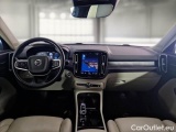 Volvo  XC 40 VOLVO XC40 / 2021 / 5P / SUV T5 RECHARGE PLUG-IN AUTO PLUS DARK #3