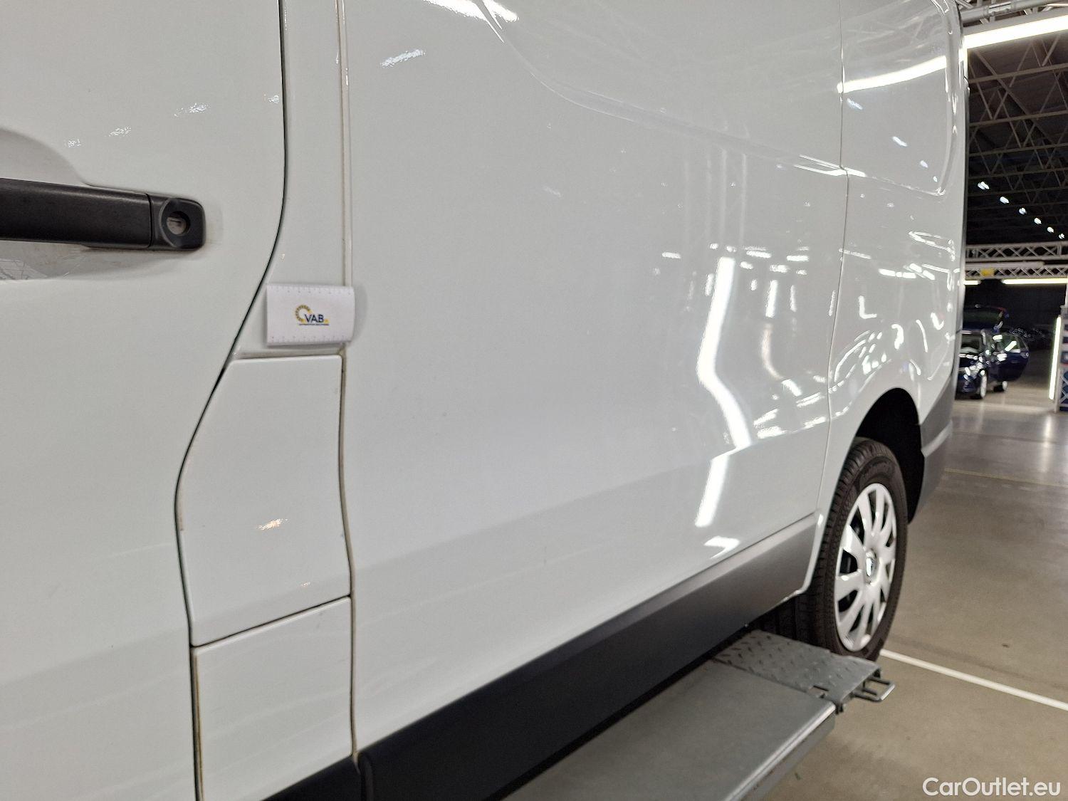  Renault  Trafic Renault, _ '14, Renault  L1H1 dCi 95 Grand Confort 2.7T 4d #22