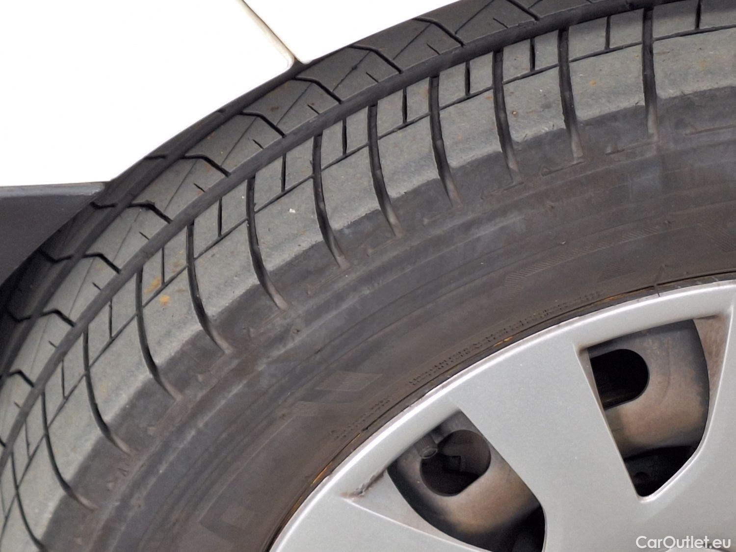  Renault  Trafic Renault, _ '14, Renault  L1H1 dCi 95 Grand Confort 2.7T 4d #50