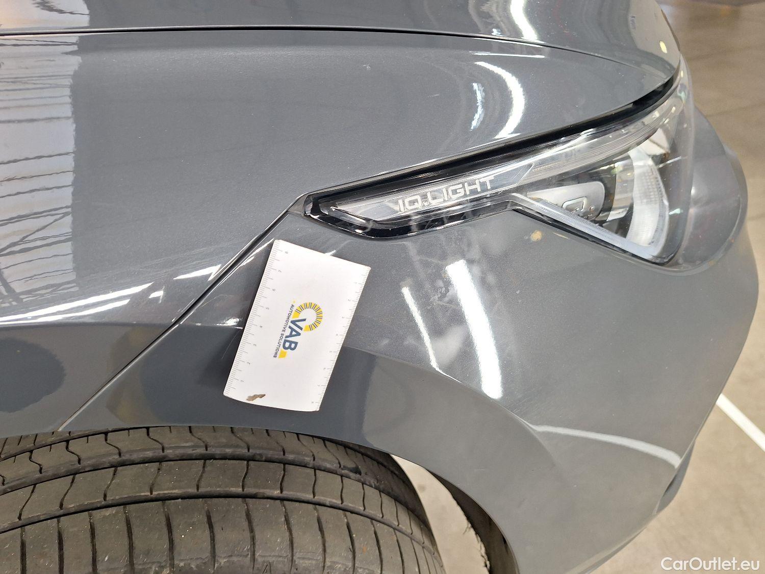  Volkswagen  Golf  VW, VIII '20, Volkswagen VIII 1.5 eTSI 110kW Life DSG 5d #2