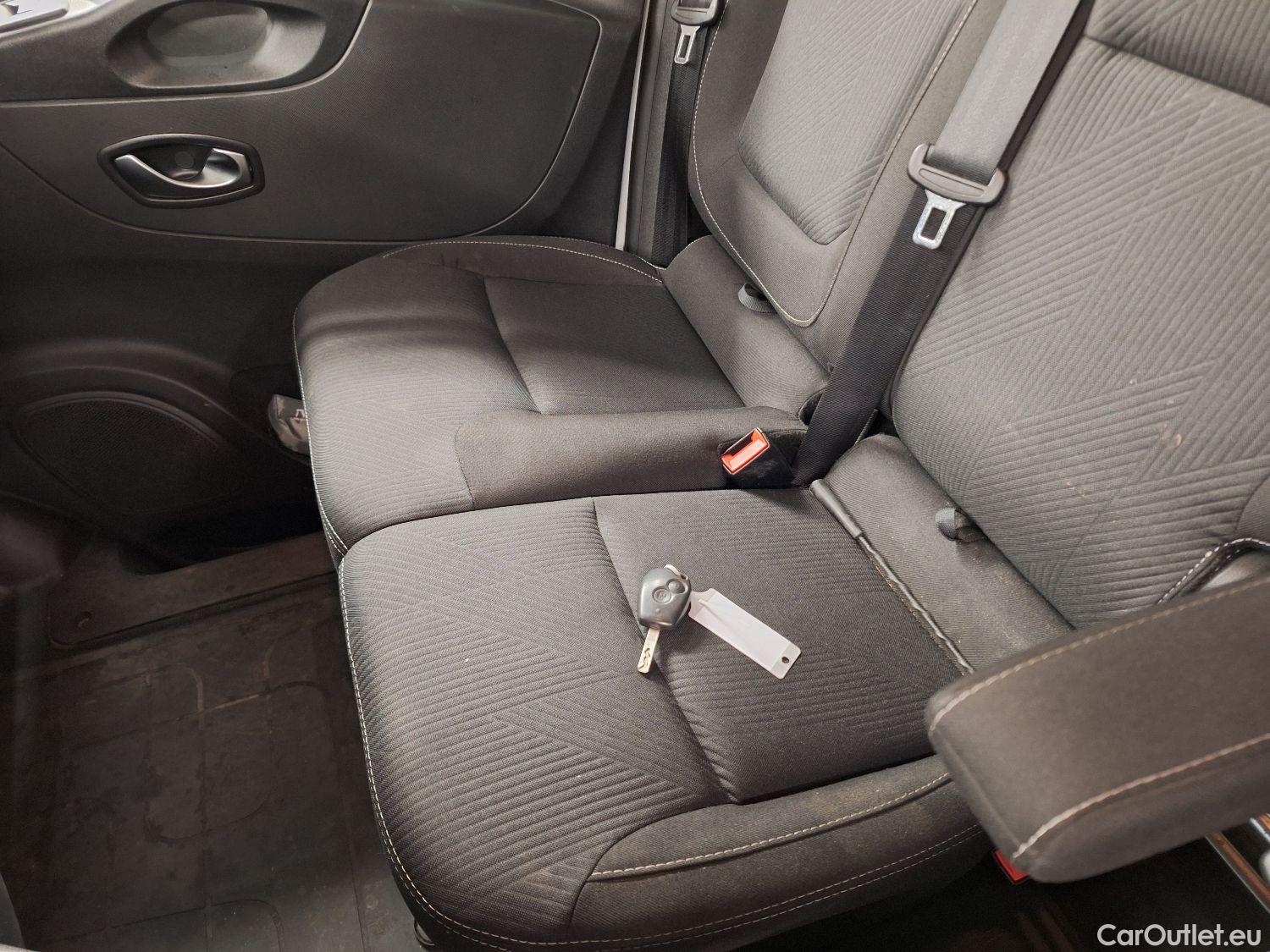  Renault  Trafic Renault, _ '14, Renault  L1H1 dCi 95 Grand Confort 2.7T 4d #44