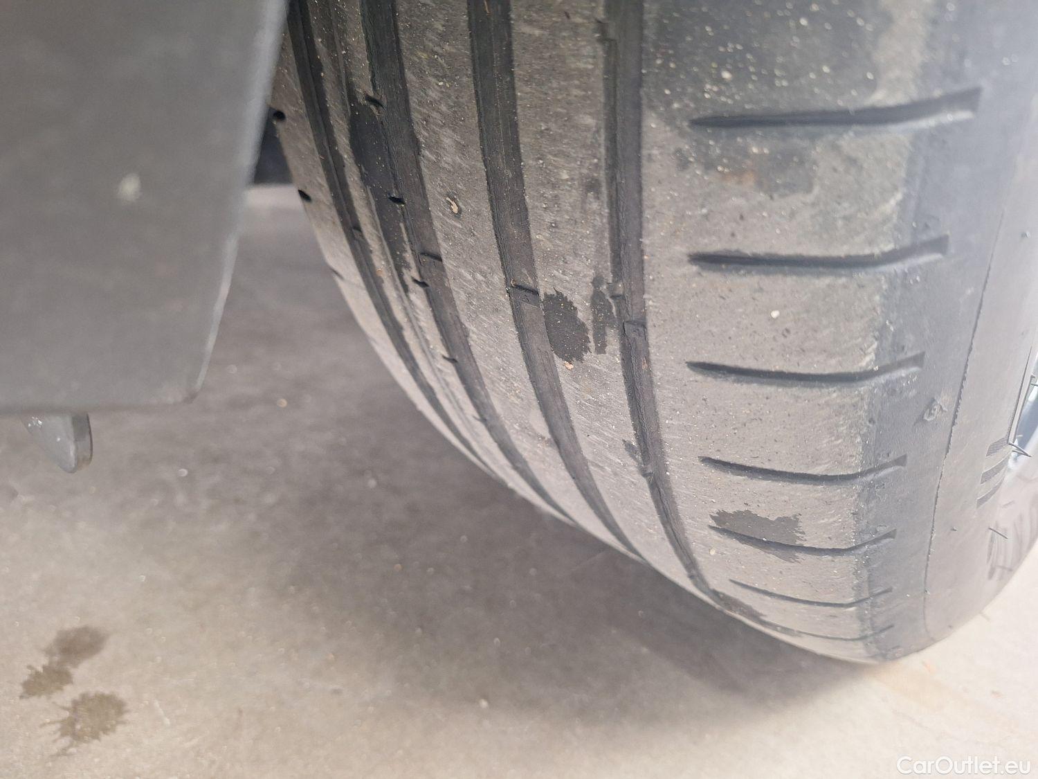  Volkswagen  T-ROC VW,  '17, Volkswagen  1.0 TSI United 5d #36