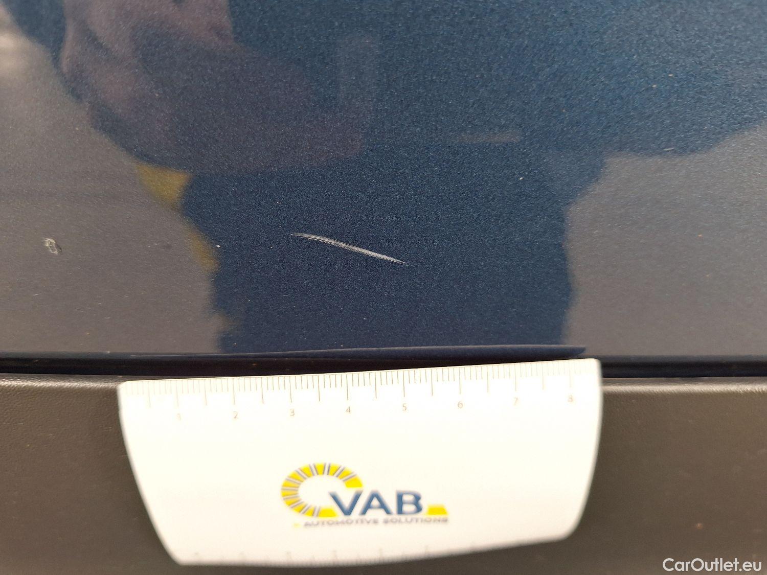  Mercedes  GLB Mercedes,  '19, Mercedes-Benz   200 d Business Solution 5d #28