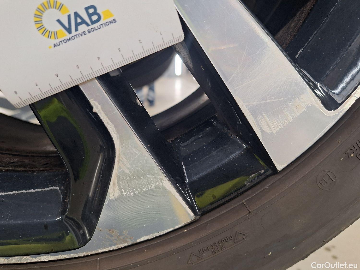  Volkswagen  T-ROC VW,  '17, Volkswagen  1.0 TSI United 5d #3