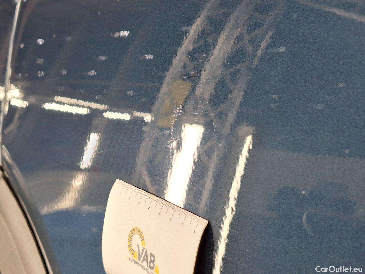  Mercedes  GLB Mercedes,  '19, Mercedes-Benz   200 d Business Solution 5d #9