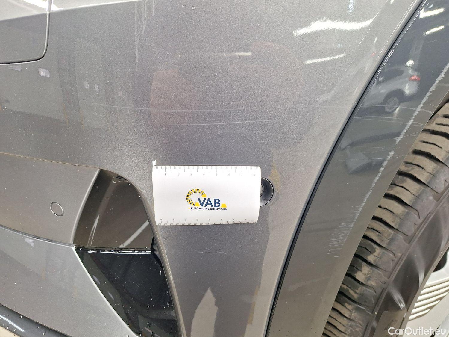  Audi  E-TRON Audi,  '19 BEV, Audi  55 Quattro Advanced 5d #32