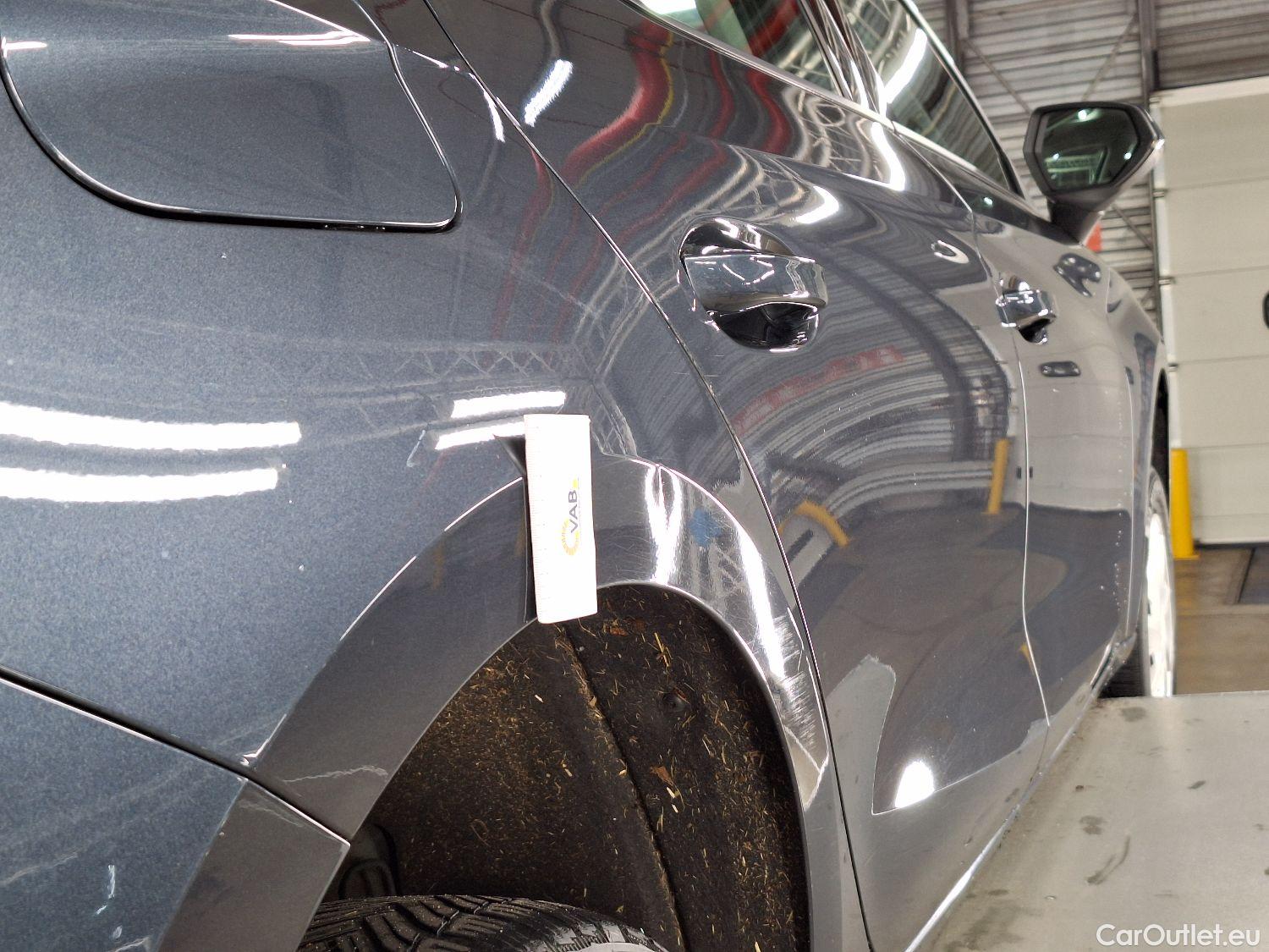  Seat  Leon Seat,  '20, SEAT  2.0 TDI 115 Reference 5d #21