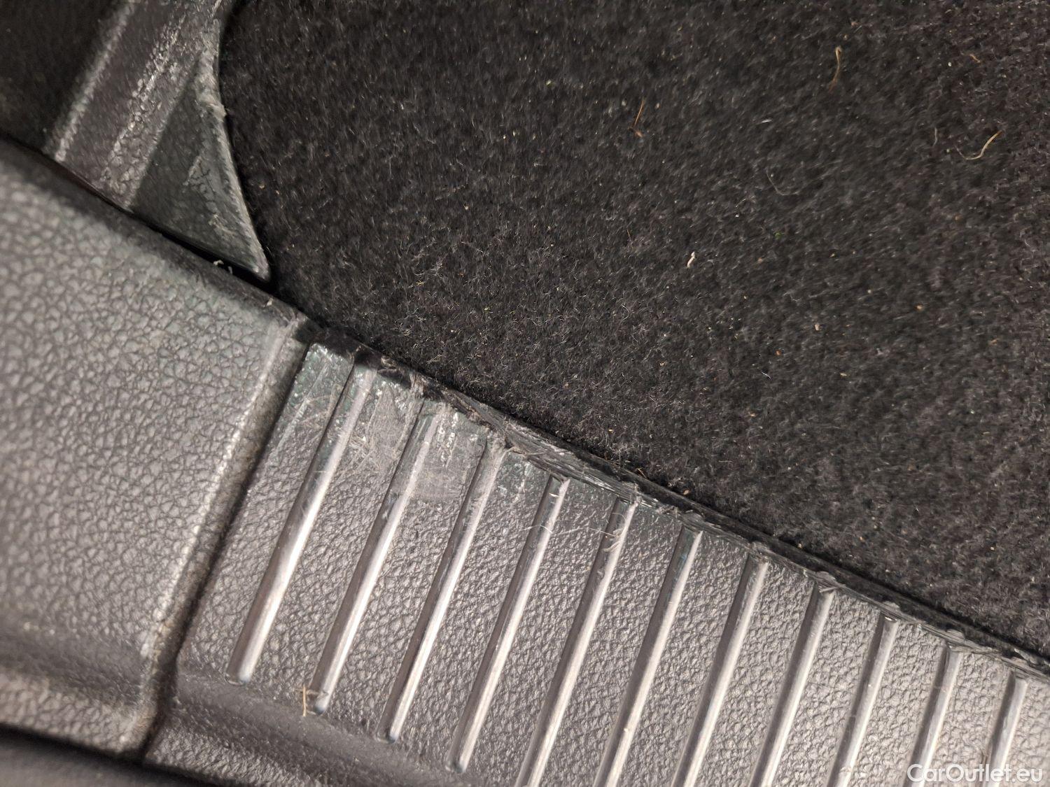  Volkswagen  Passat VW,  Variant FL'19, Volkswagen  Variant 2.0 TDI 90kW DSG Style B #8