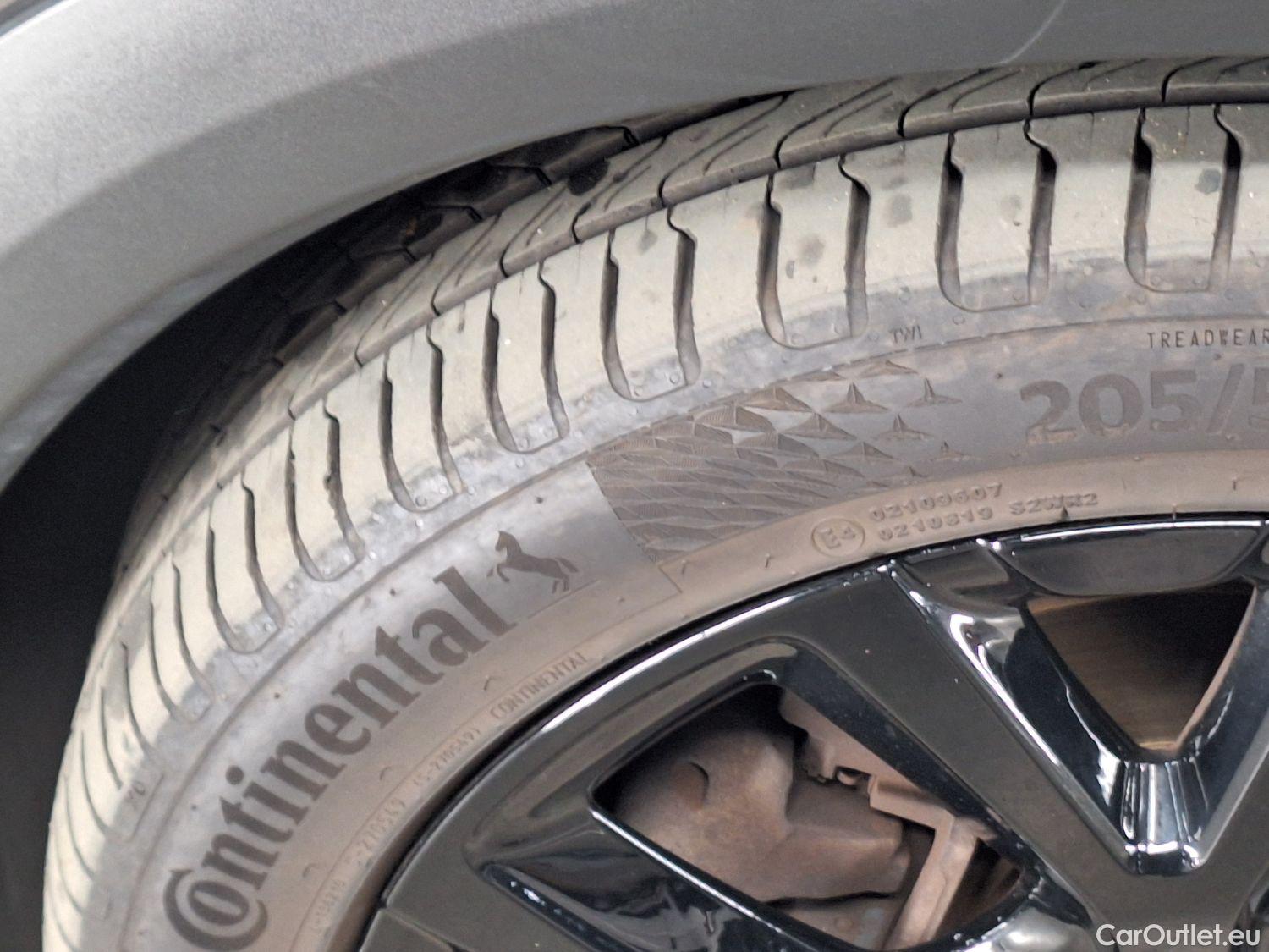  Citroen  C5 Citroën,  Aircross '18, Citroën  Aircross Hybrid 225 e-EAT8 Shine 5d #50