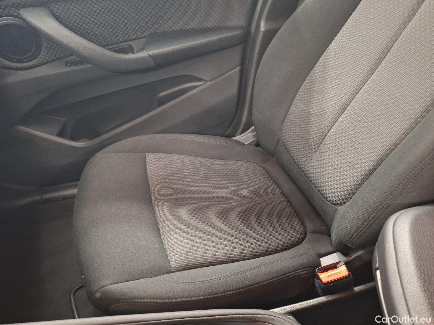  Bmw  X1 BMW,  FL'19, BMW  sDrive18i (100 kW) 5d #32