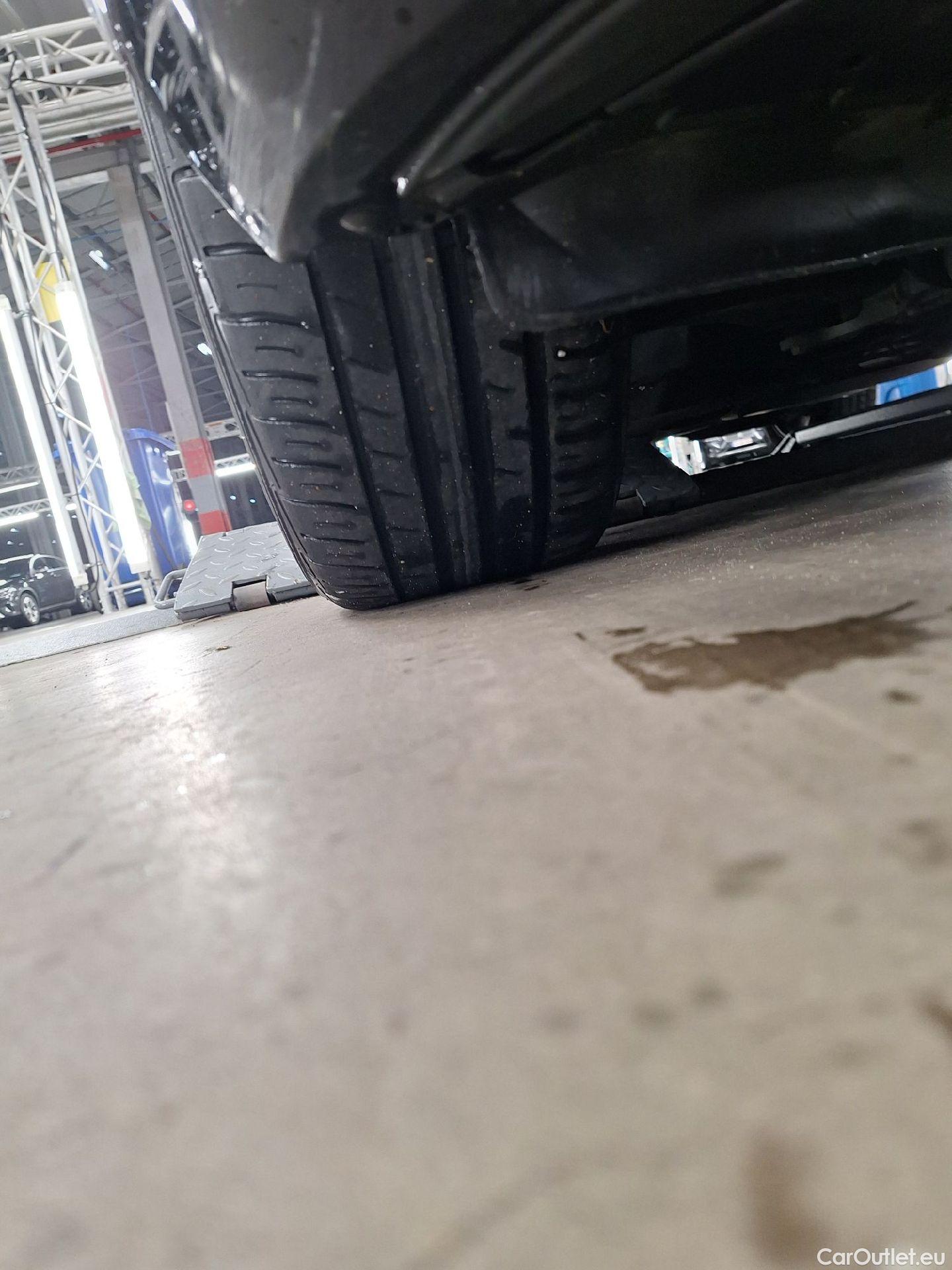  Volkswagen  Passat VW,  Variant FL'19, Volkswagen  Variant 2.0 TDI SCR 110kW Elegan #56