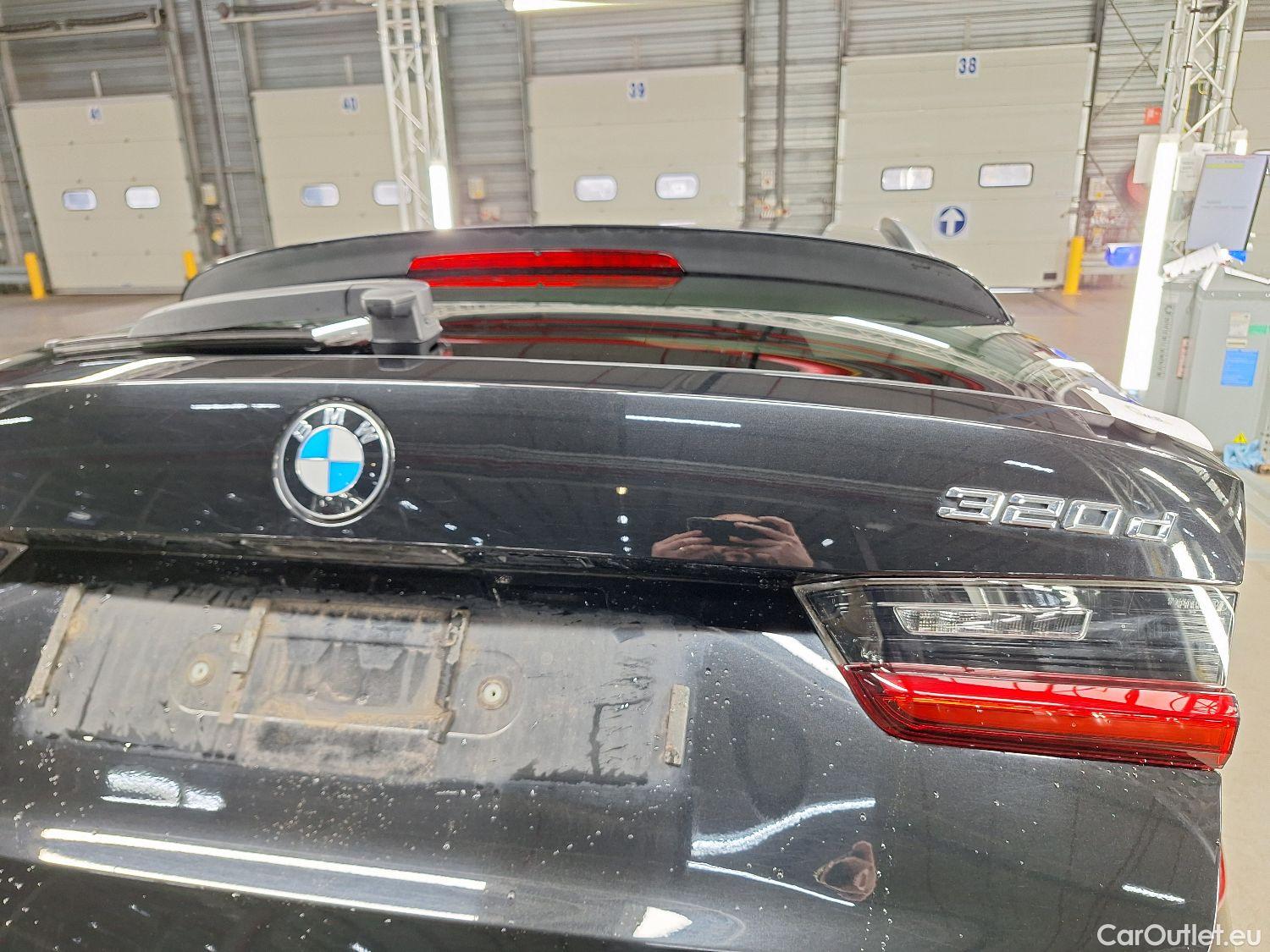  Bmw  Serie 3 BMW, 3-serie Touring '18, BMW 3 Reeks Touring 320d (120 kW) 5d #38