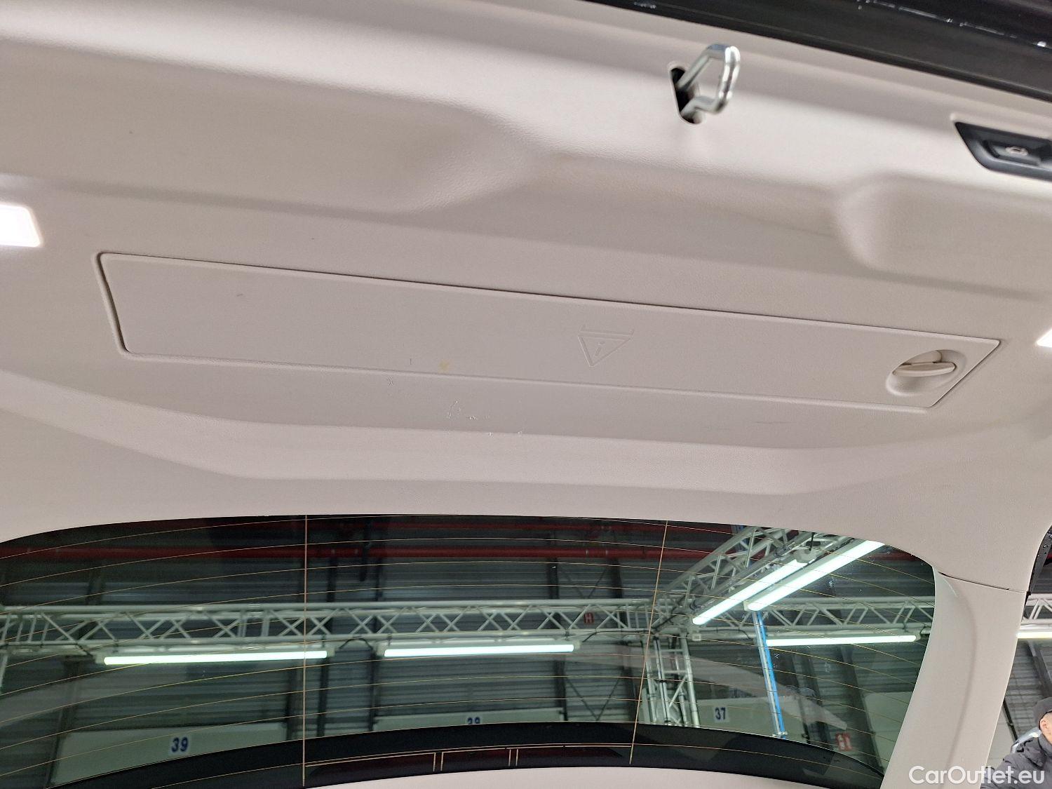  Bmw  Serie 3 BMW, 3-serie Touring '18, BMW 3 Reeks Touring 320d (120 kW) 5d #42