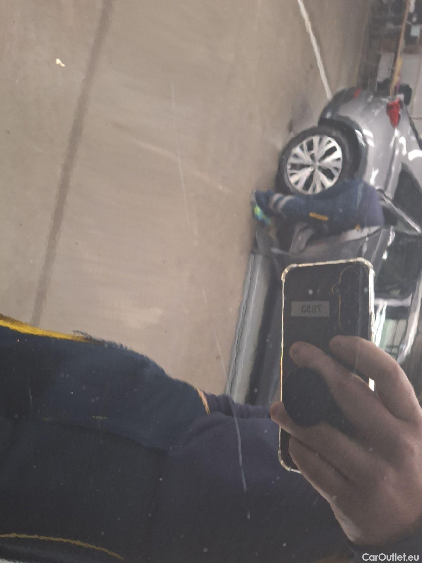  Bmw  X1 BMW,  FL'19, BMW  sDrive16dA (85 kW) 5d #7