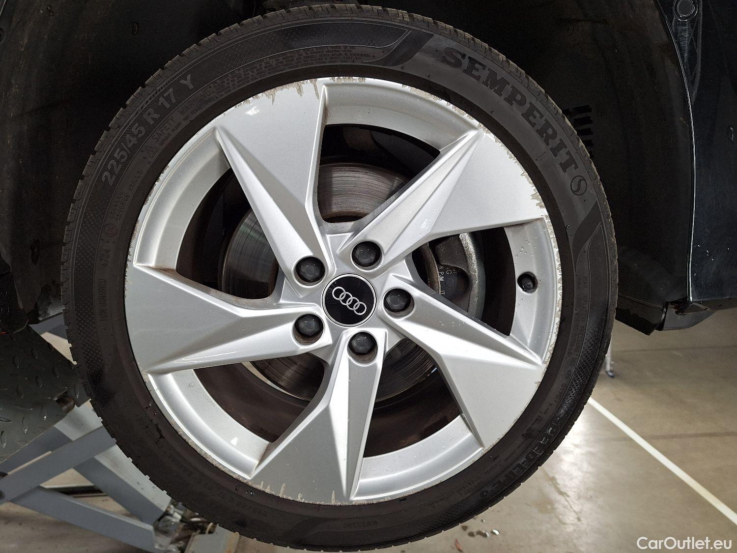  Audi  A3 Audi,  Berline '20, Audi  Berline 2.0 TDi 30 85kW S line 4d #7