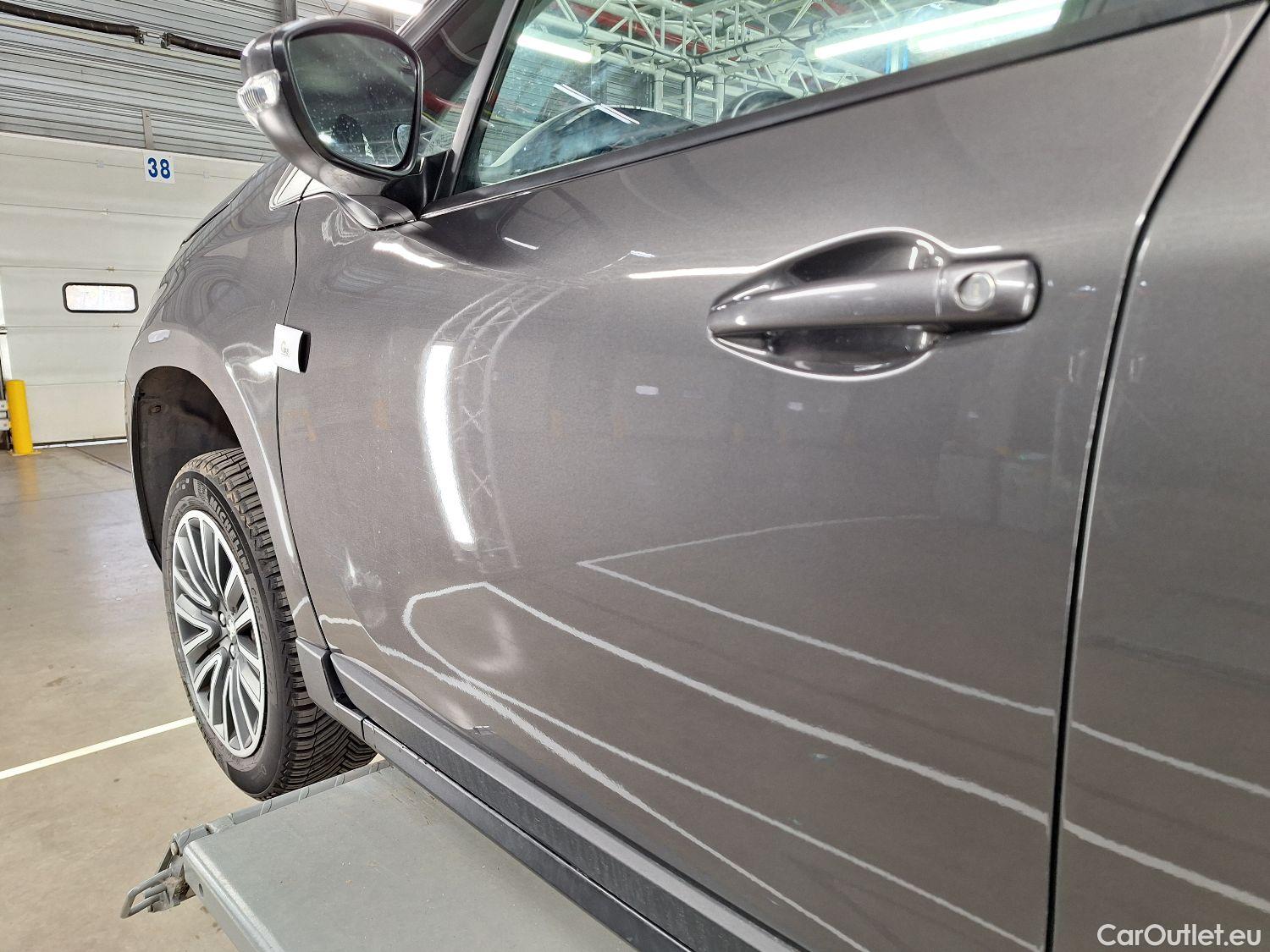  Peugeot  2008 Peugeot,  FL'16, Peugeot  1.2 Puretech 61kW S&S Active 5d #17