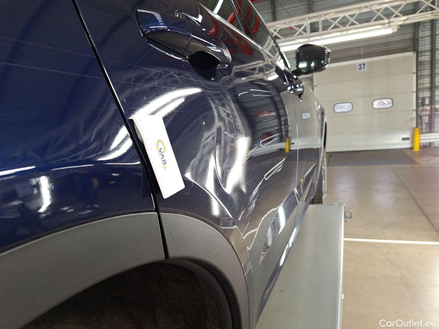  Jaguar  E-PACE Jaguar,  FL'20, Jaguar  D165 FWD R-Dynamic 5d #22