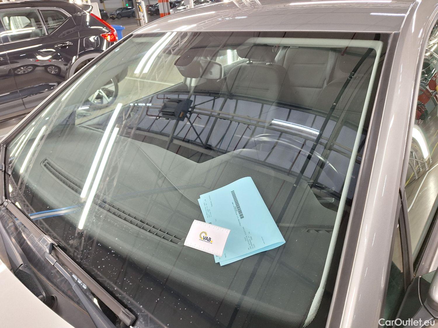  Volkswagen  Golf  VW, VII FL'16, Volkswagen VII 1.6 TDi Comfortline 5d #39