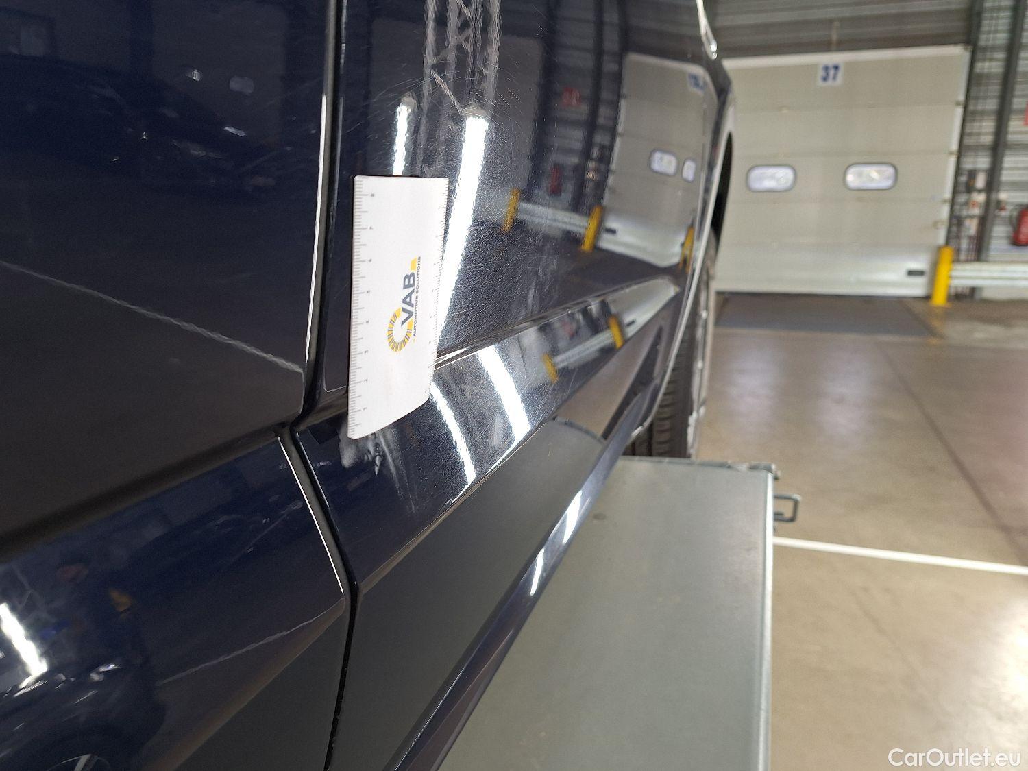  Jaguar  E-PACE Jaguar,  FL'20, Jaguar  D165 FWD R-Dynamic 5d #20