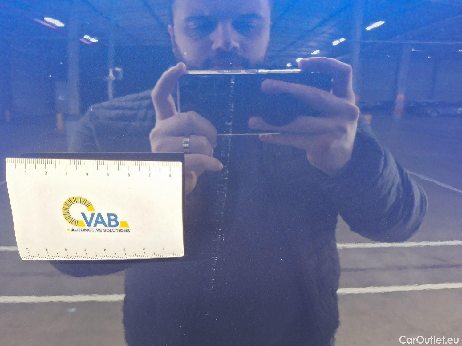  Audi  Q3 Audi,  SB '19 PHEV, Audi  Sportback 45 TFSI e S tronic S Line 5d #26