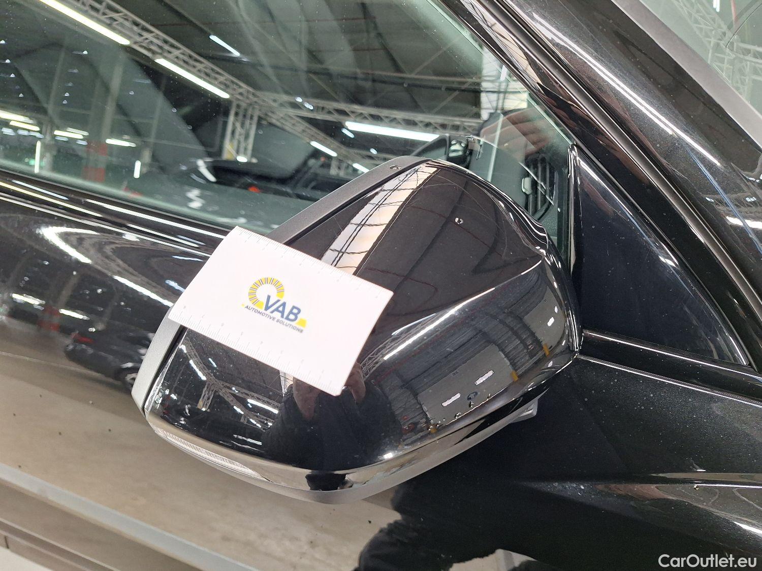  Audi  Q3 Audi,  SB '19, Audi  Sportback 35 TFSI S tronic S Line 5d #32