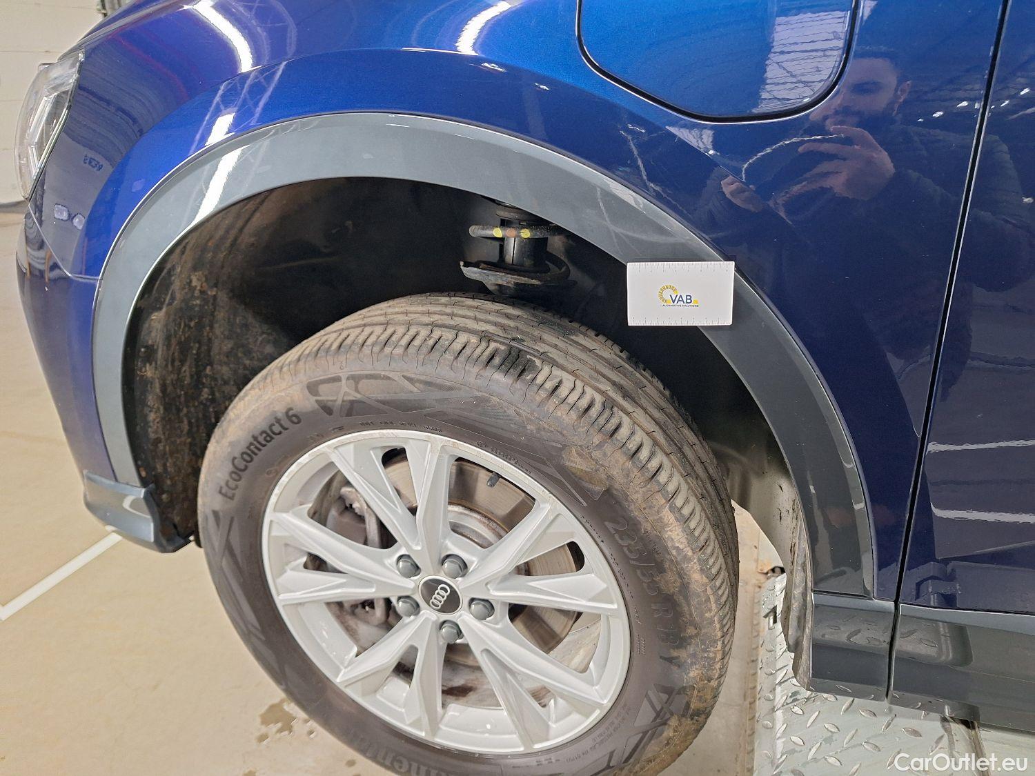  Audi  Q3 Audi,  SB '19 PHEV, Audi  Sportback 45 TFSI e S tronic S Line 5d #27