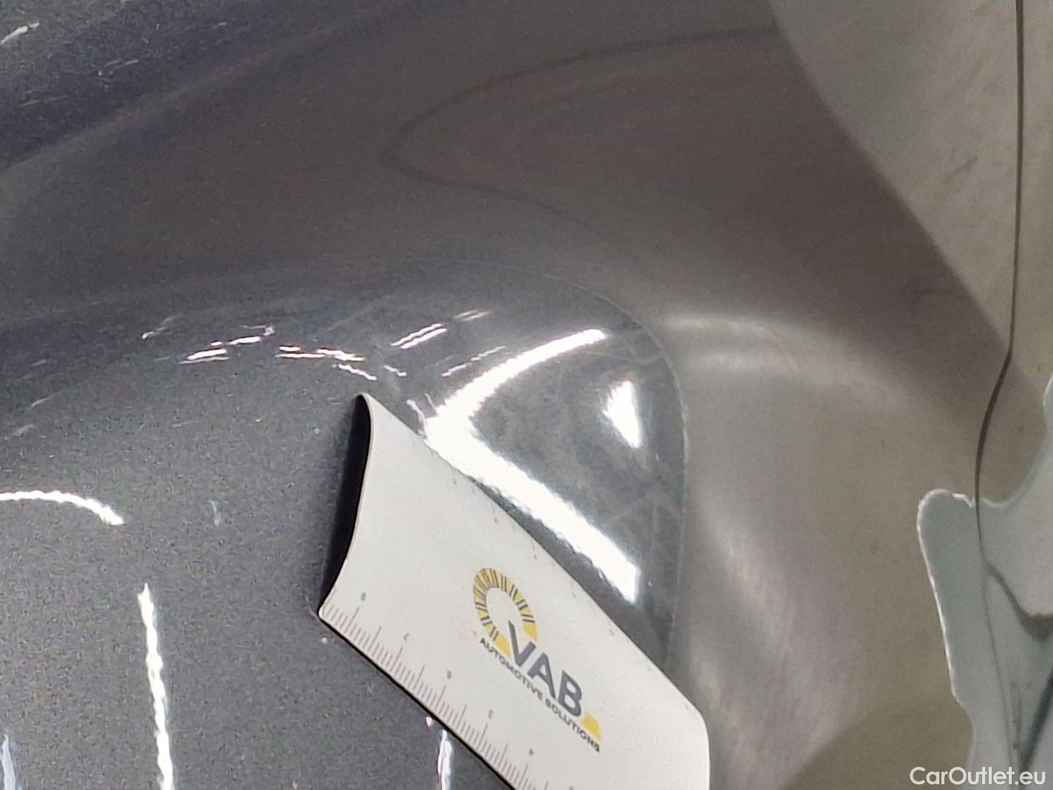  Toyota  C-HR Toyota,  '16, Toyota  1.8 VVT i-Hybrid C-Lub Aut. 5d #38