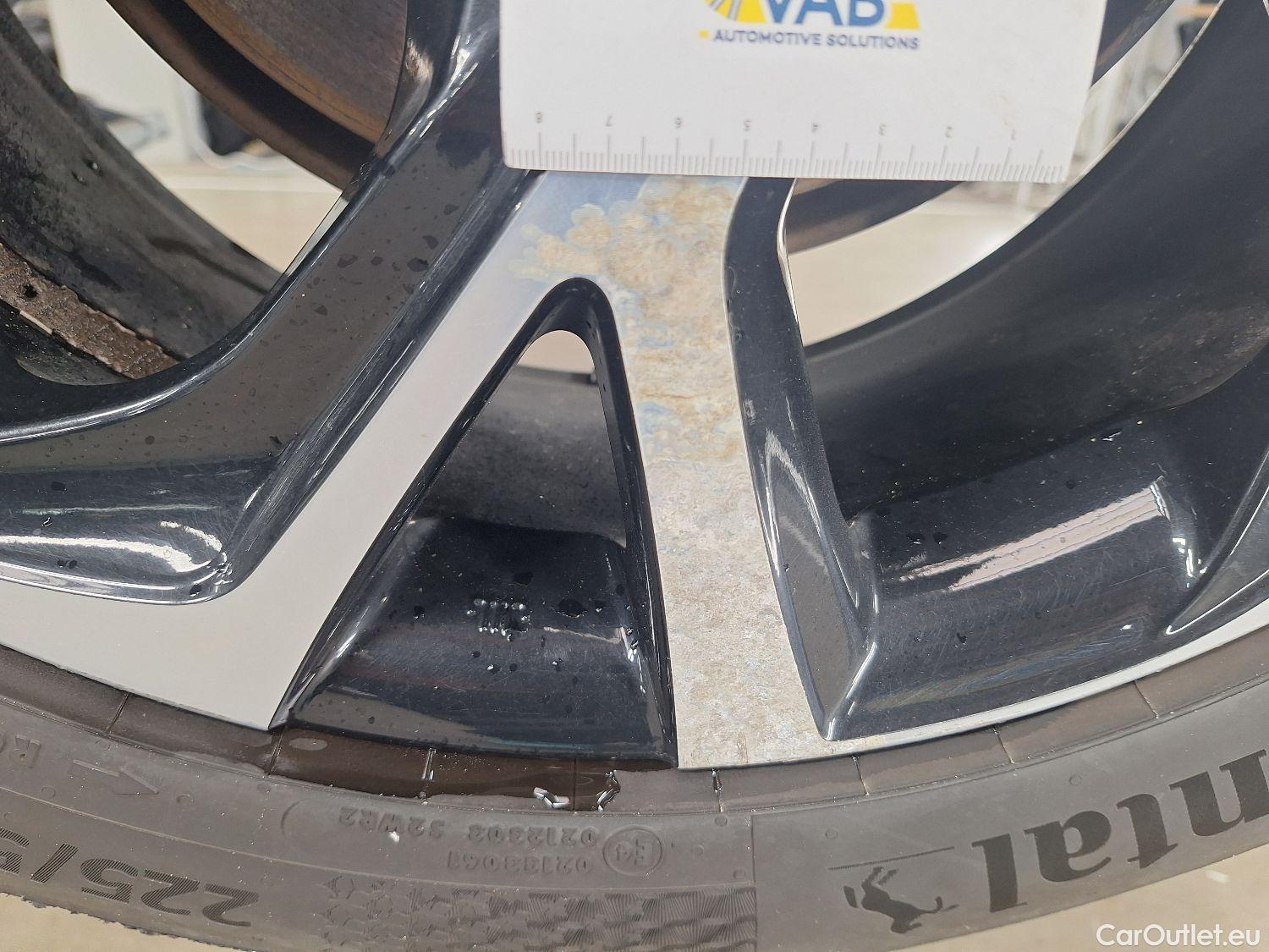  Toyota  C-HR Toyota,  '16, Toyota  1.8 VVT i-Hybrid C-Lub Aut. 5d #11