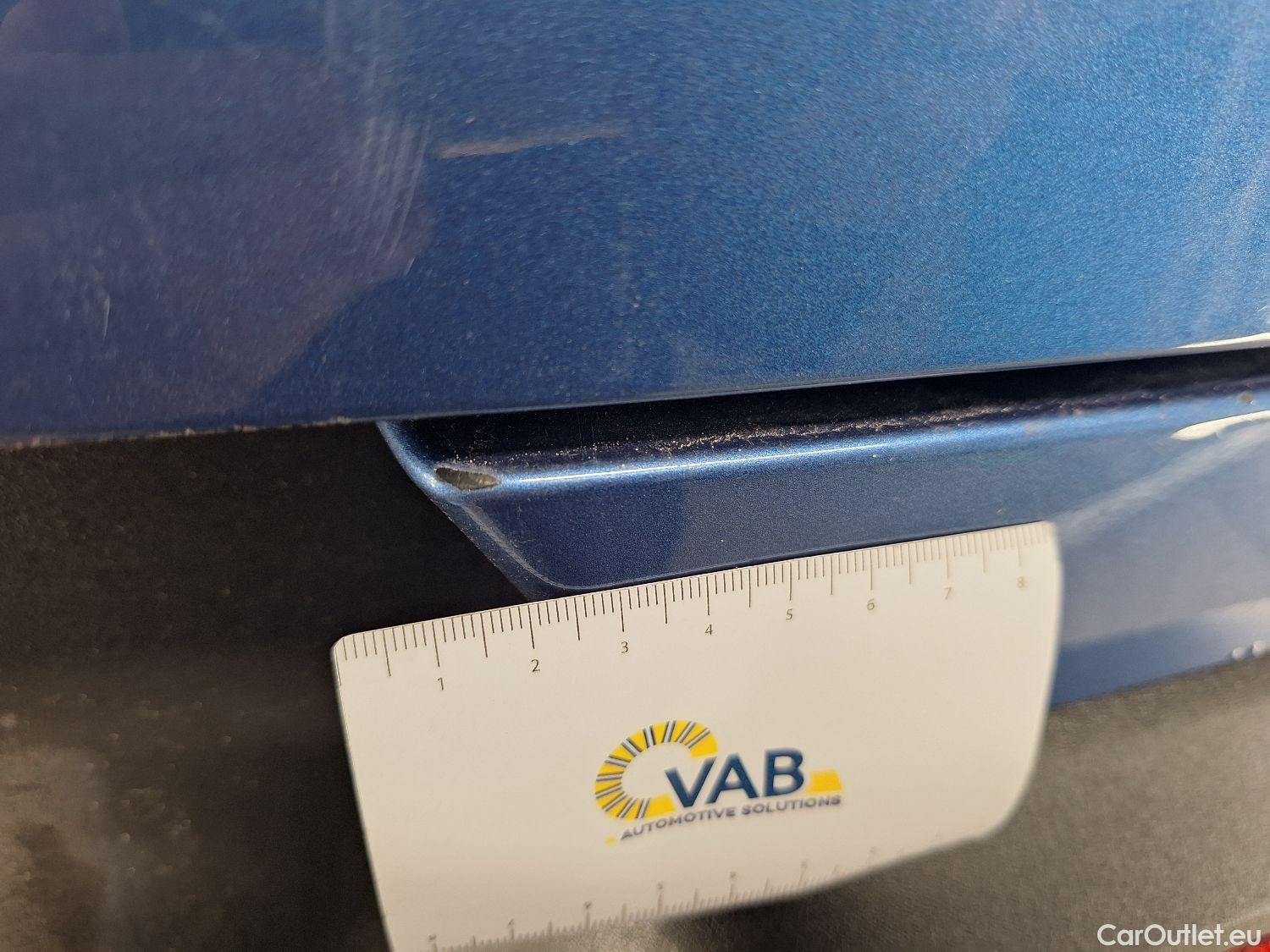  Volvo  XC 40 Volvo, XC40 '17, Volvo XC40 T5 Twin Engine R-Design 5d #12