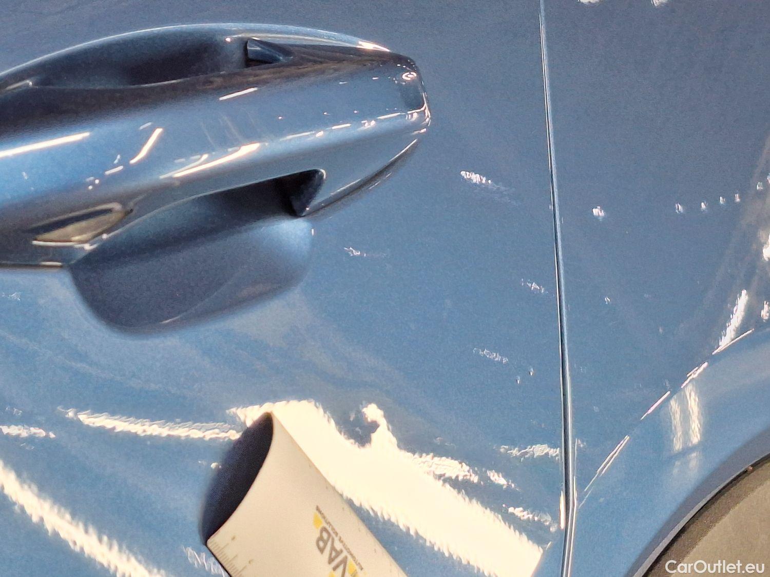  Volvo  XC 40 Volvo, XC40 '17, Volvo XC40 T5 Twin Engine R-Design 5d #21