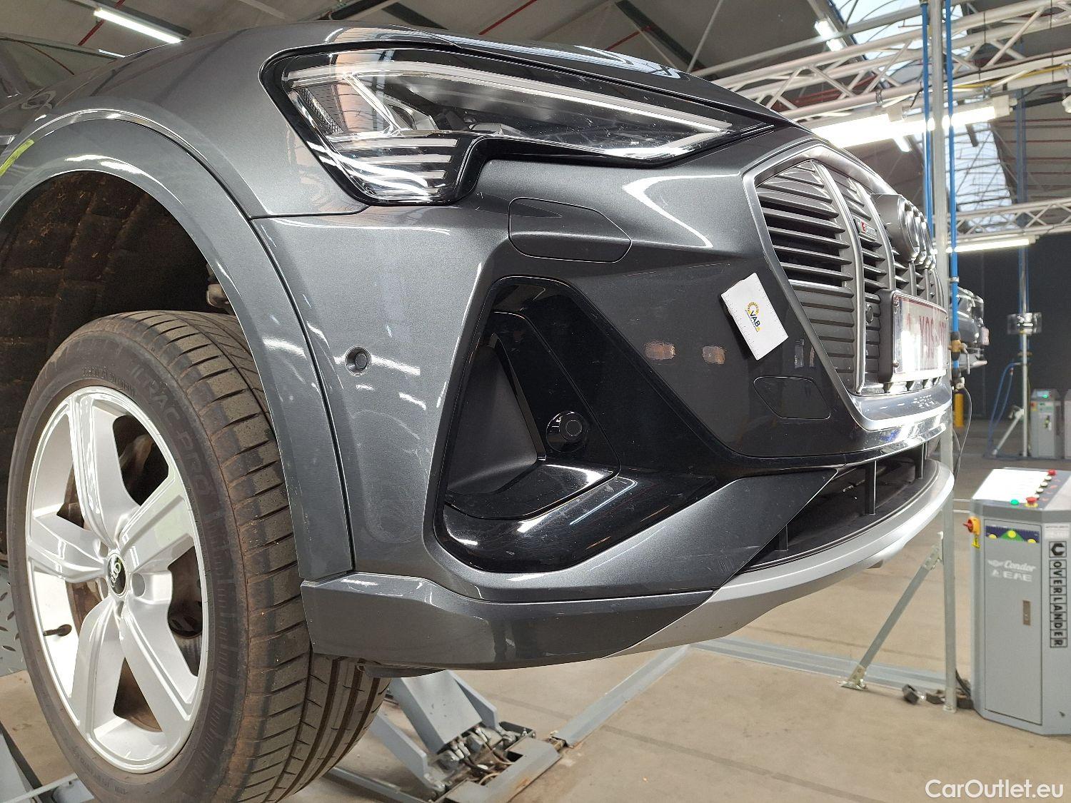  Audi  E-TRON Audi,  SB '19 BEV, Audi  Sportback 50 Quattro S-Line 5d #10