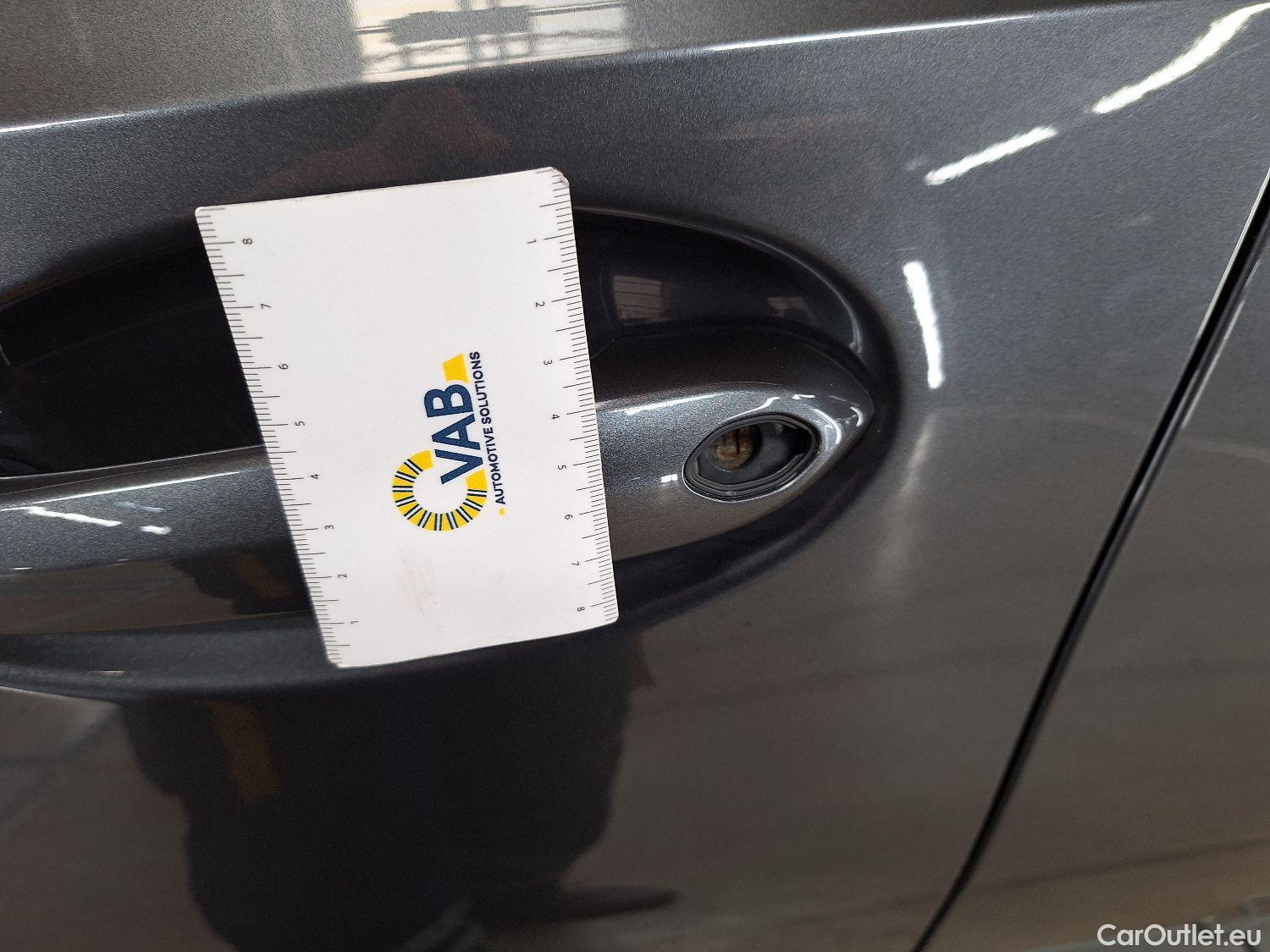  Bmw  Serie 3 BMW, 3-serie Touring '18, BMW 3 Reeks Touring 330e (215 kW) 5d #4