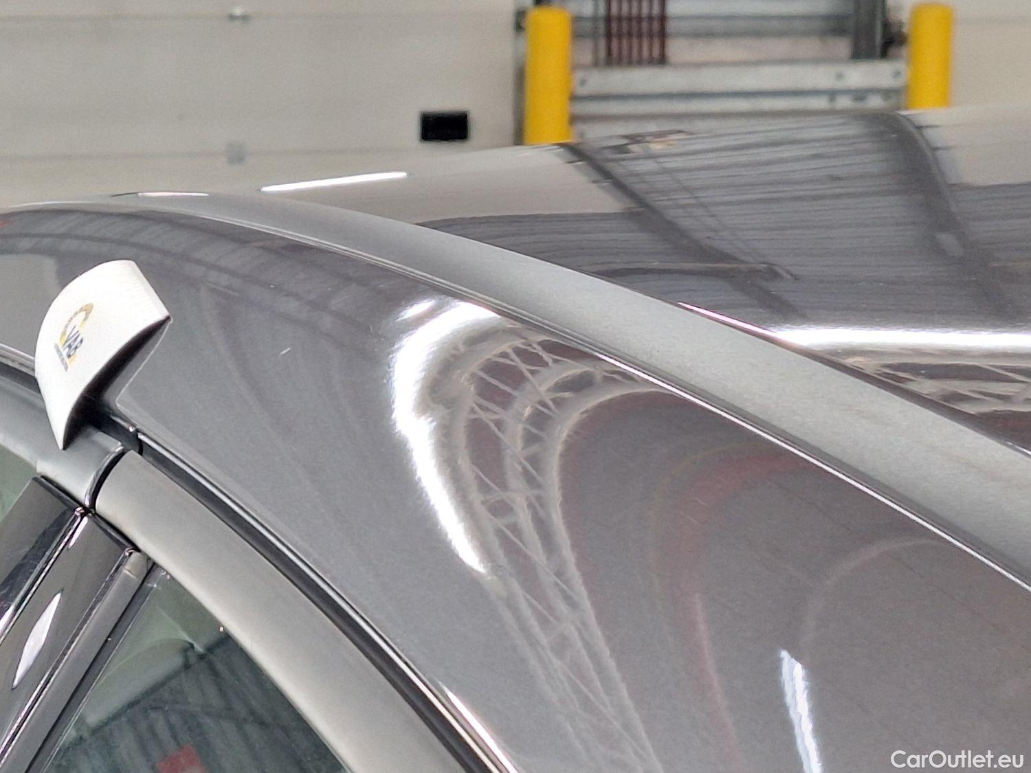  Mercedes  A-Klasse Mercedes, A-Class Berline '18, Mercedes-Benz  Limousine A 180 d DCT Busin #81