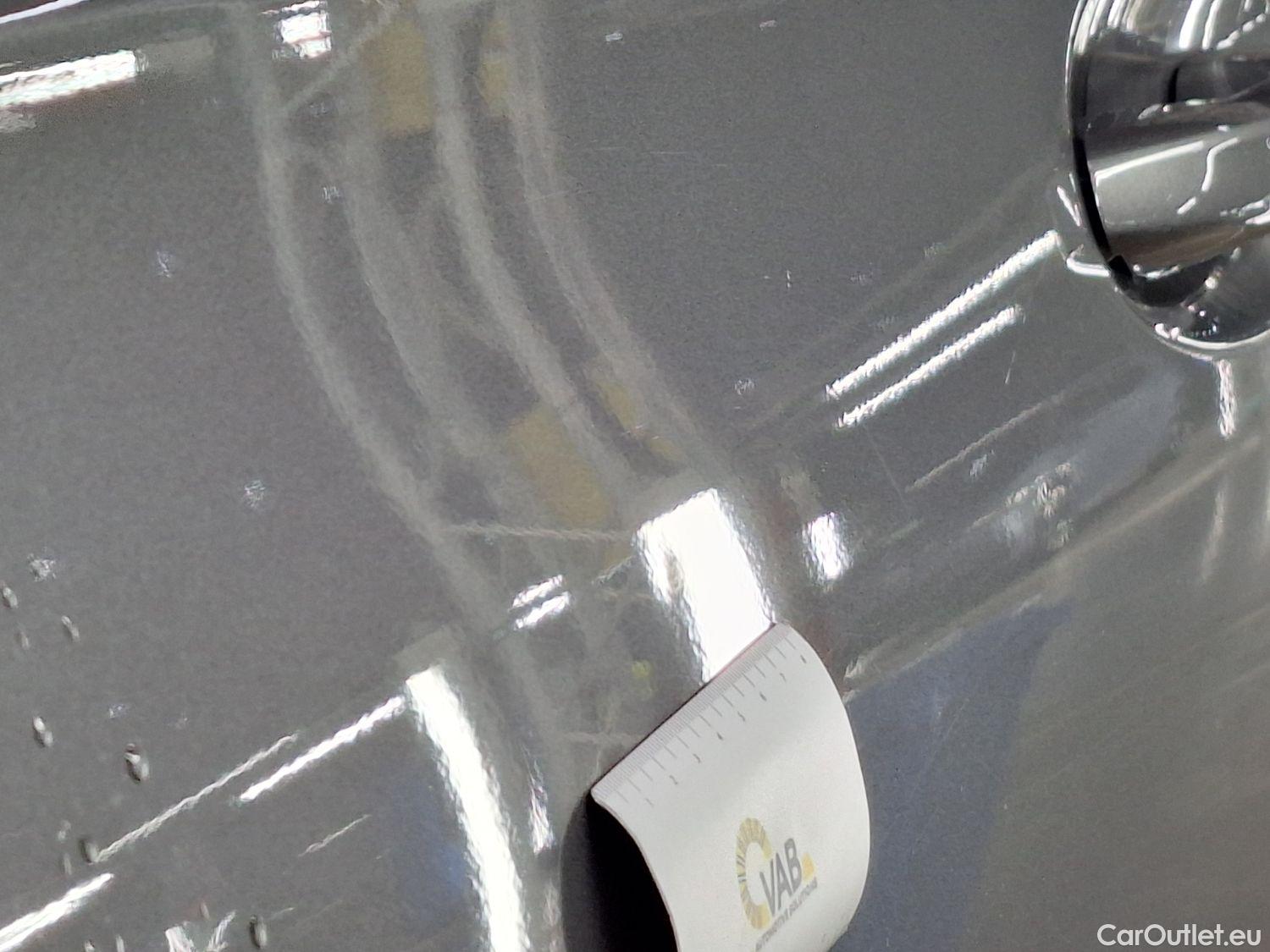  Mercedes  A-Klasse Mercedes, A-Class Berline '18, Mercedes-Benz  Limousine A 180 d DCT Busin #55