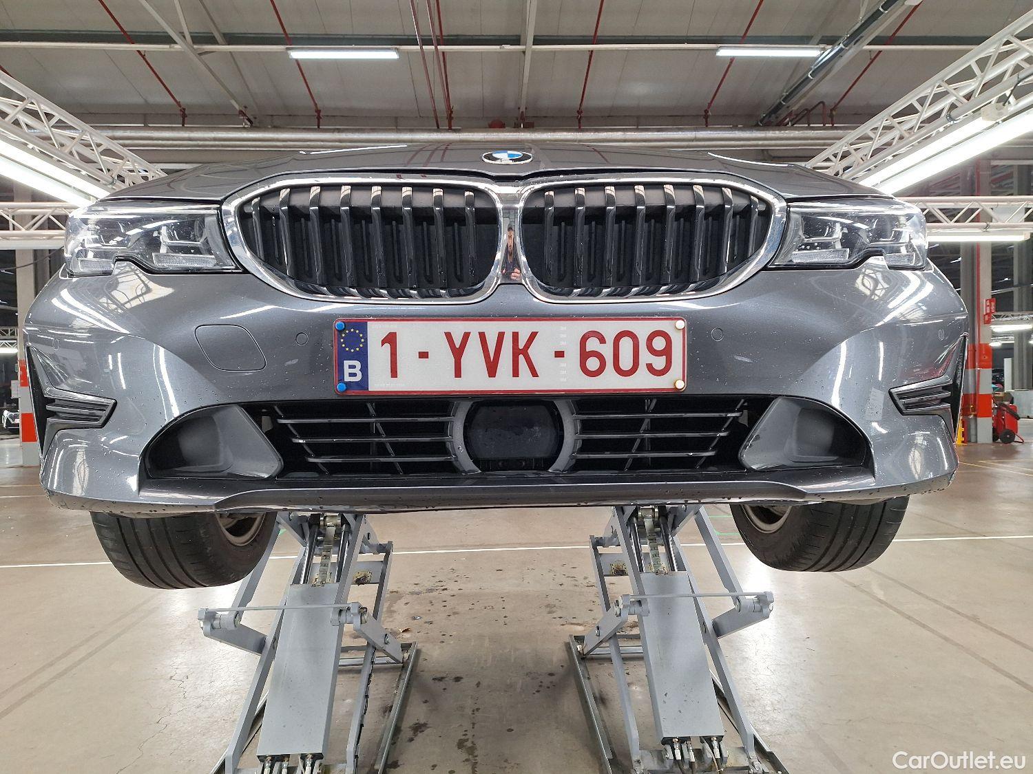  Bmw  Serie 3 BMW, 3-serie Touring '18, BMW 3 Reeks Touring 330e (215 kW) 5d #5