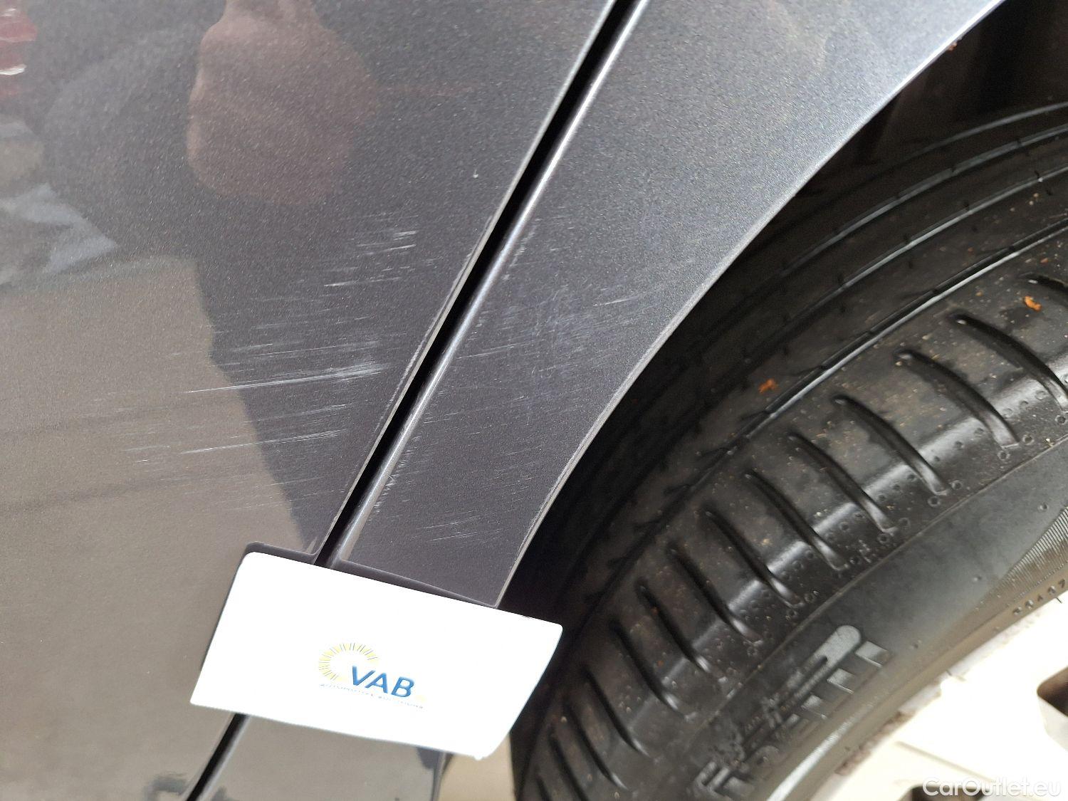  Bmw  Serie 3 BMW, 3-serie Touring '18, BMW 3 Reeks Touring 330e (215 kW) 5d #19