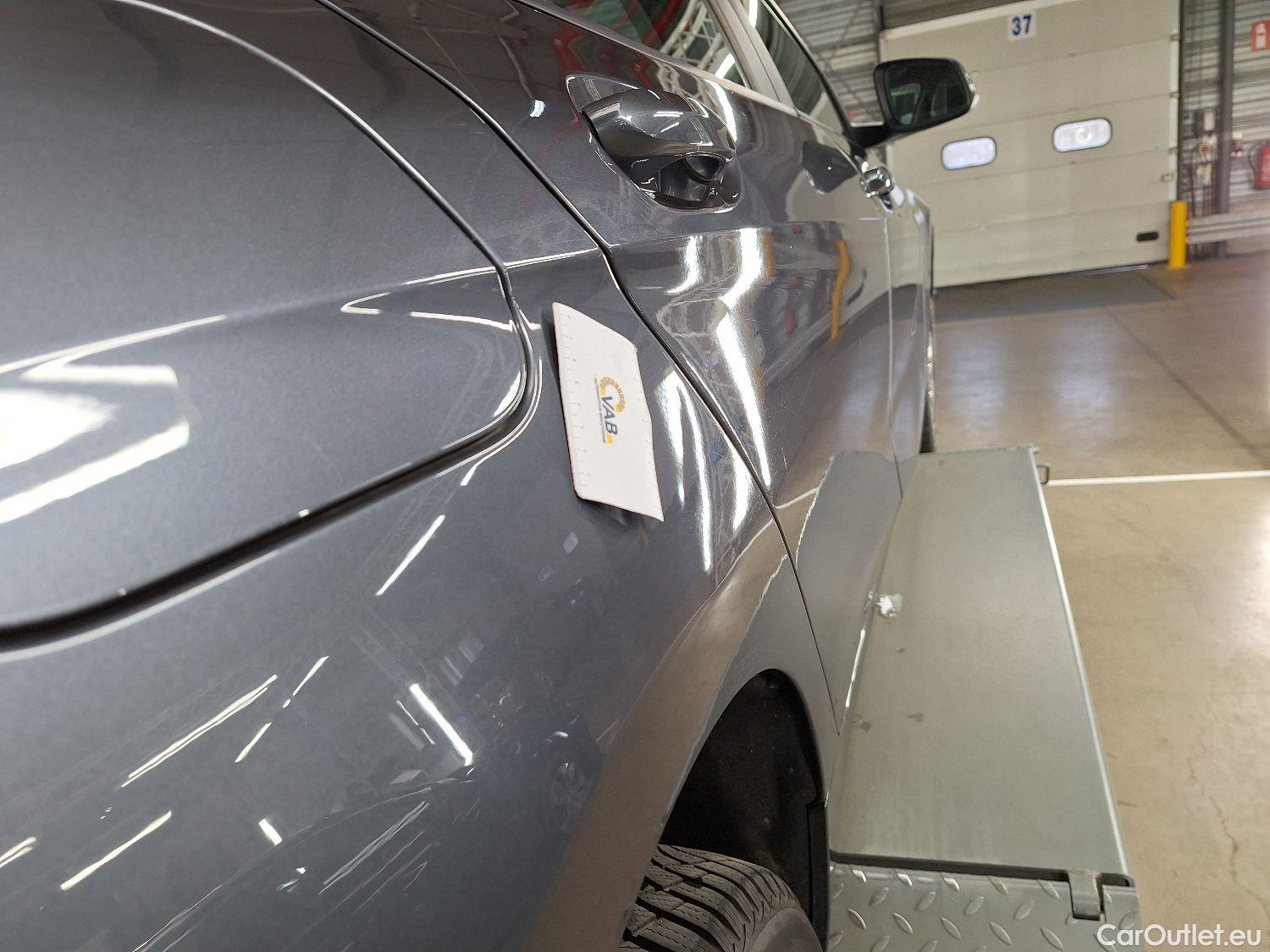  Bmw  Serie 1 BMW, 1-serie '19, BMW 1 Reeks Hatch 116d (85 kW) 5d #17