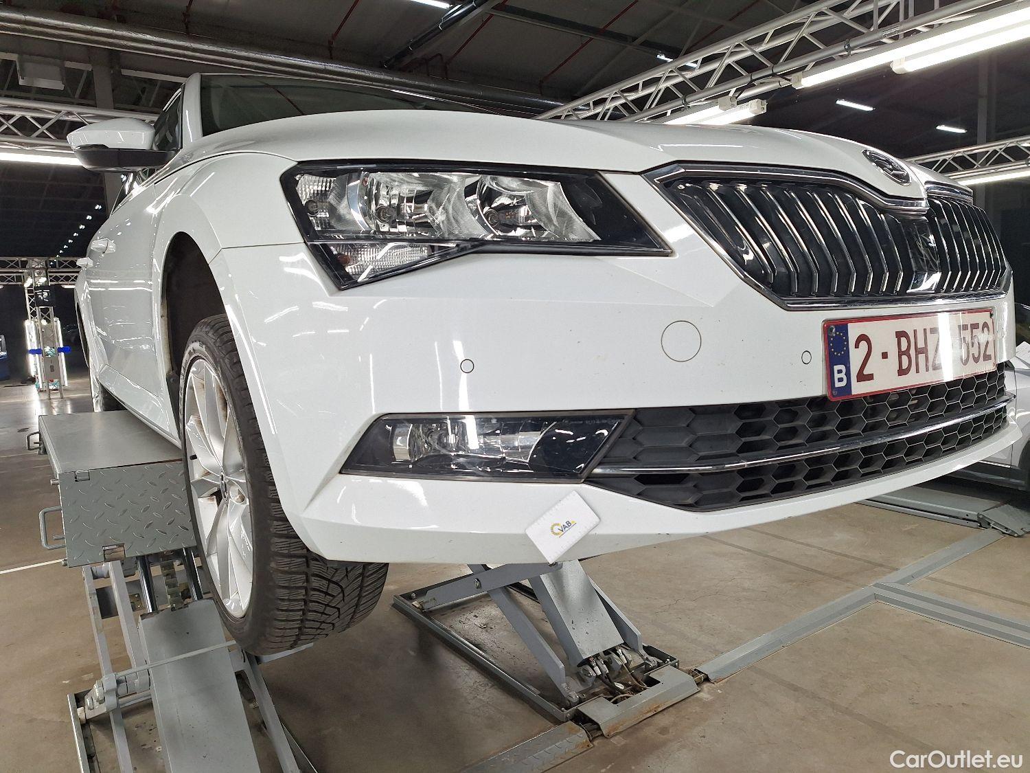  Skoda  Superb Skoda,  Combi '15, Skoda  Combi 2.0 CRTDI 110kW DSG6 Ambition 5 #8