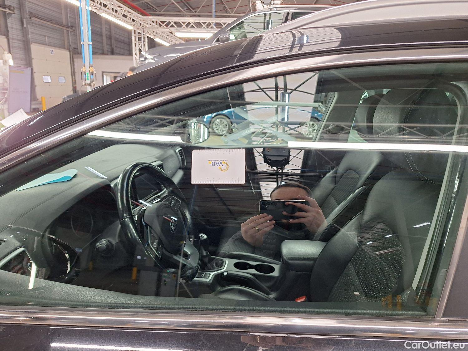  KIA  Sportage Kia,  FL'18, KIA  More 1.6 ISG 5d #64